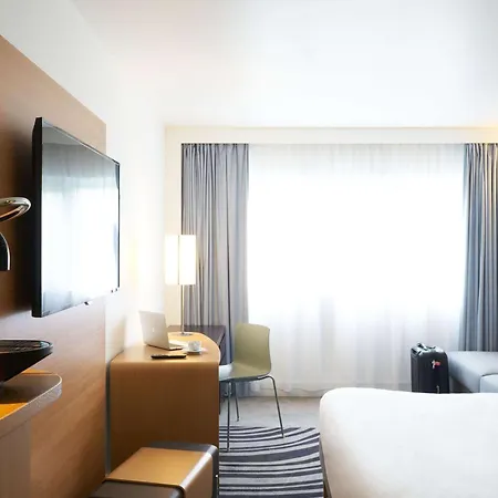 Novotel Marne La Vallee 4* Collegien